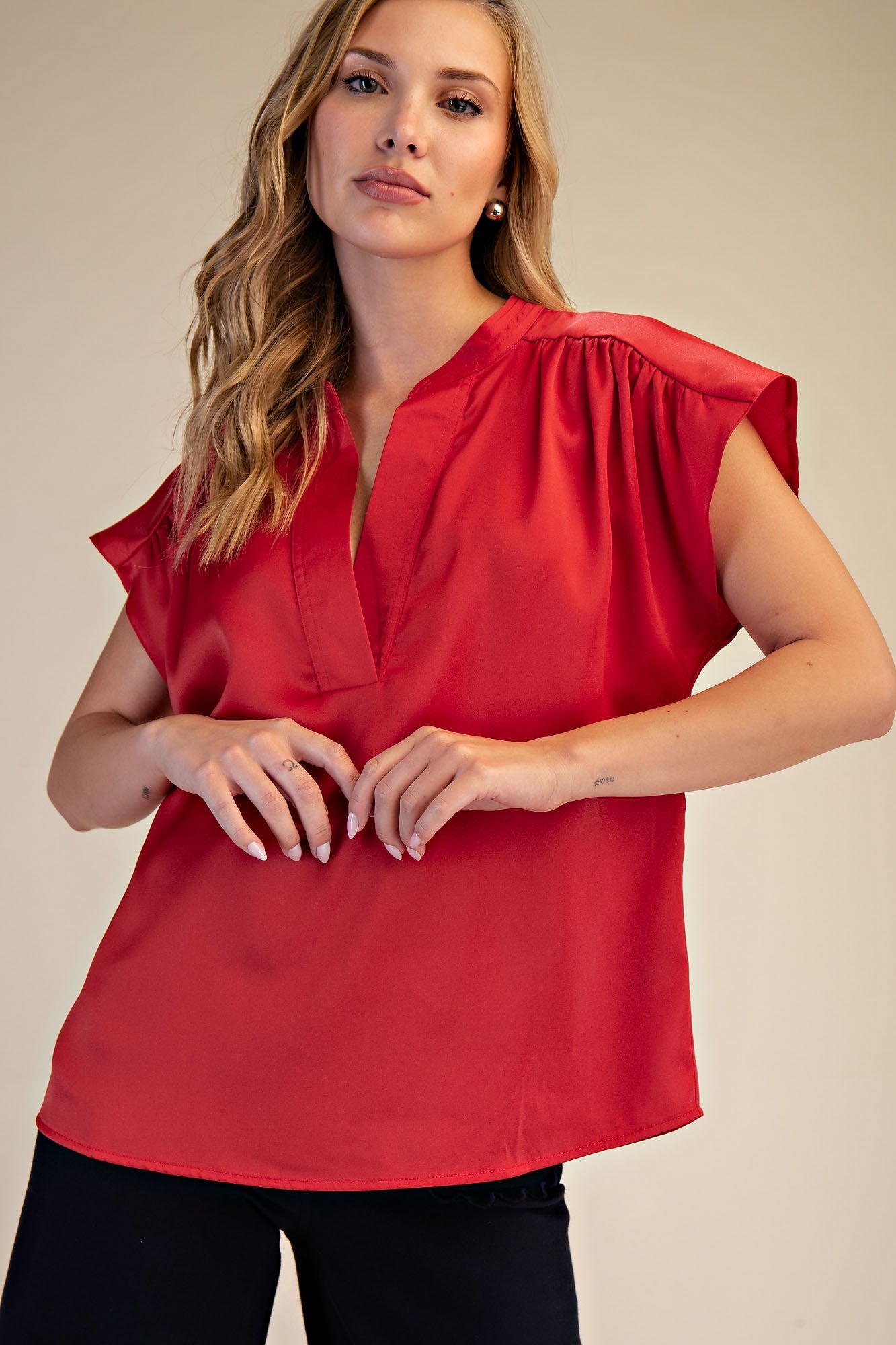 GLAM VNCKLN CAP SLV TOP GT9643