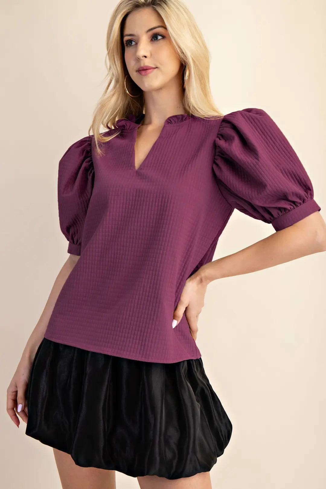 GLAM PLUM VNECK TOP T8240
