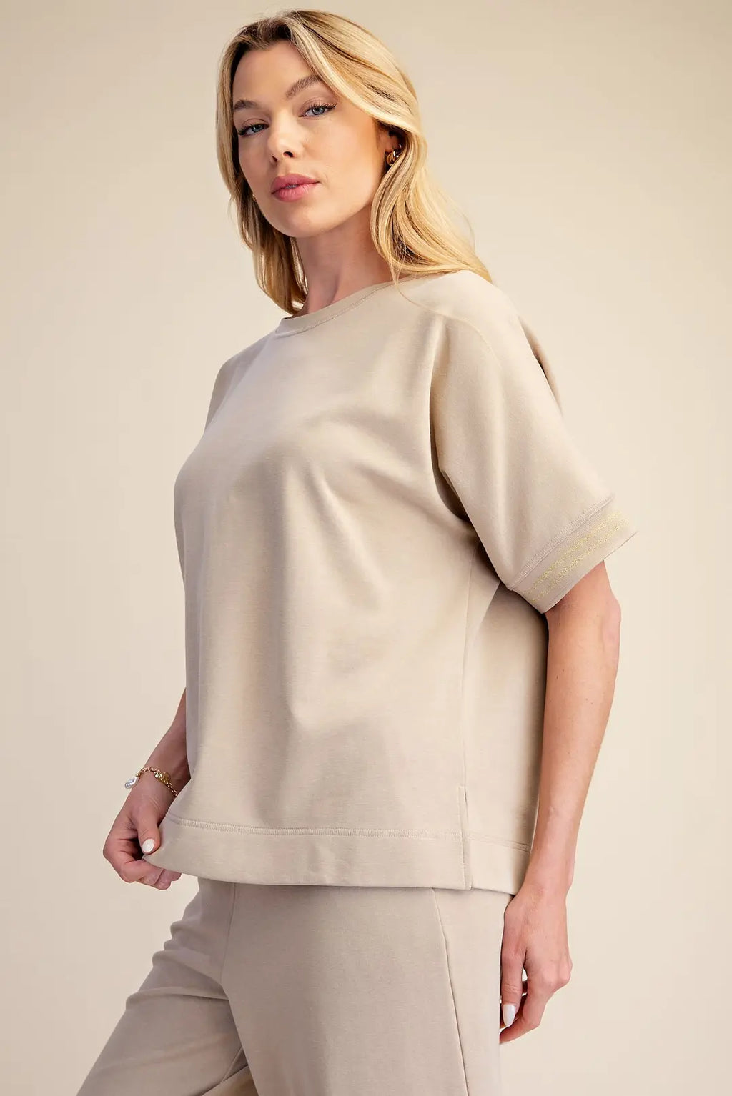 GLAM BEIGE SWEATSHIRT T8217