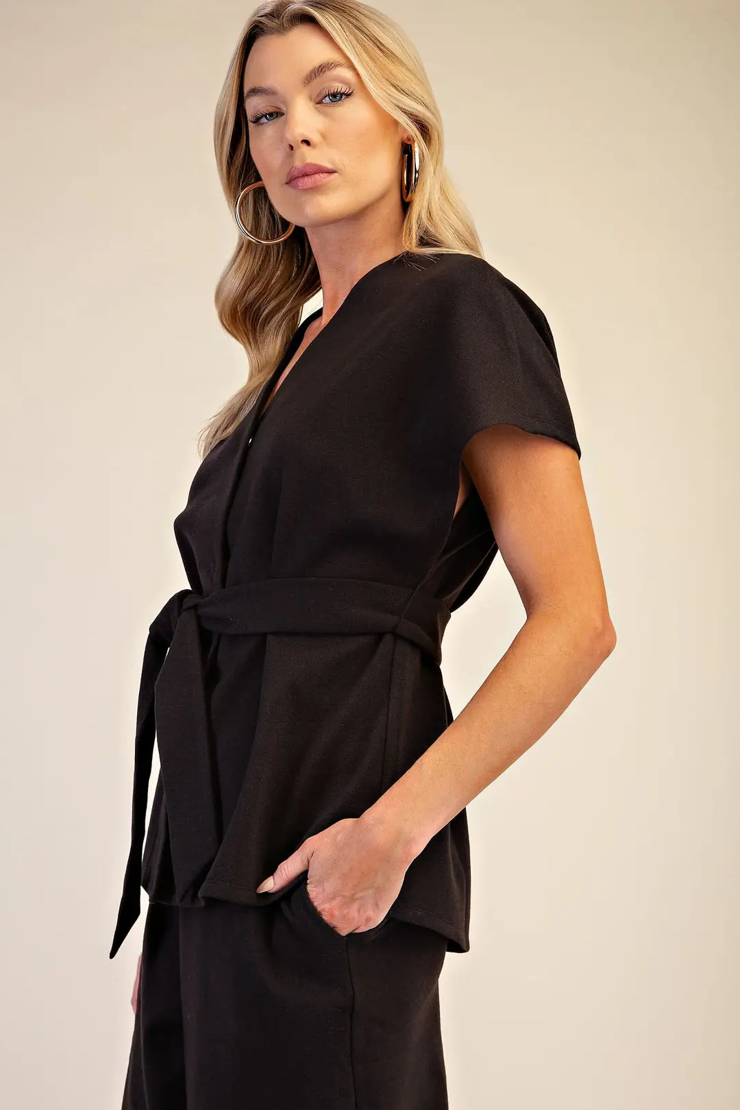 GLAM BLACK TIE TOP T8281