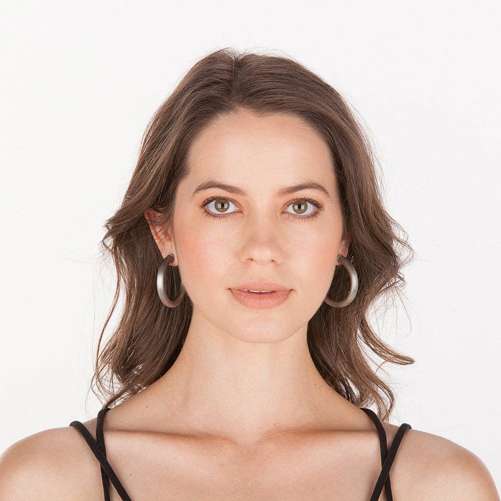 Chantal Hoops