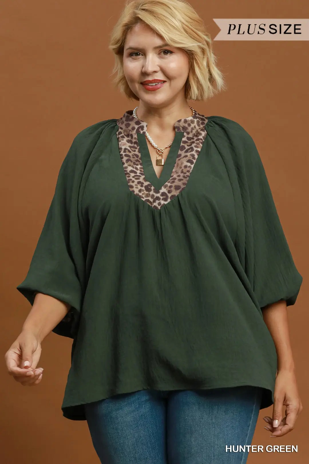 UMGEE V NECK TOP WC6610