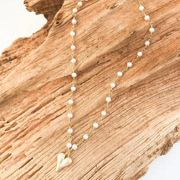 VIRTUE PUFFY HEART ON 16" PEARL ROSARY