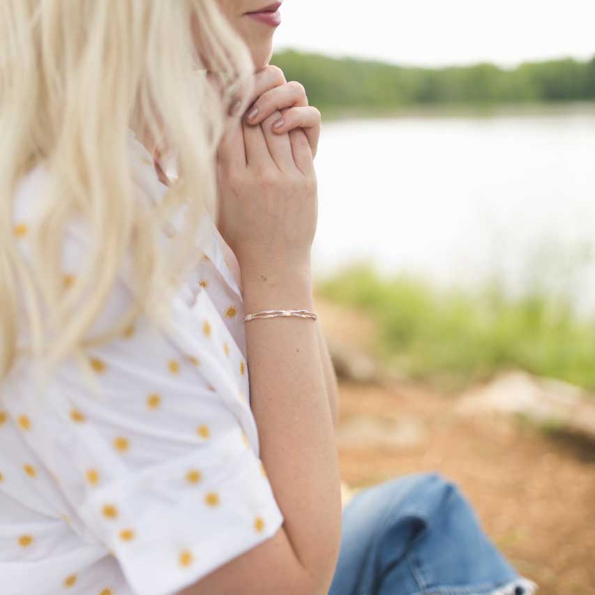 Out of the Darkness Bracelet - 14K Gold Artist Wire and Sterling Silver / 7" - M