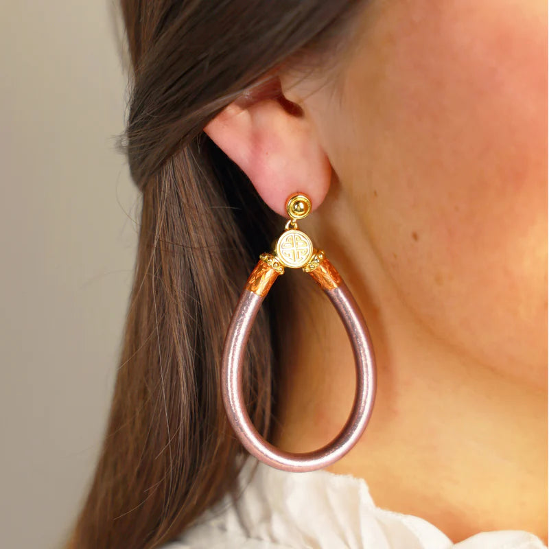 BG CHAMPAGNE AW EARRINGS