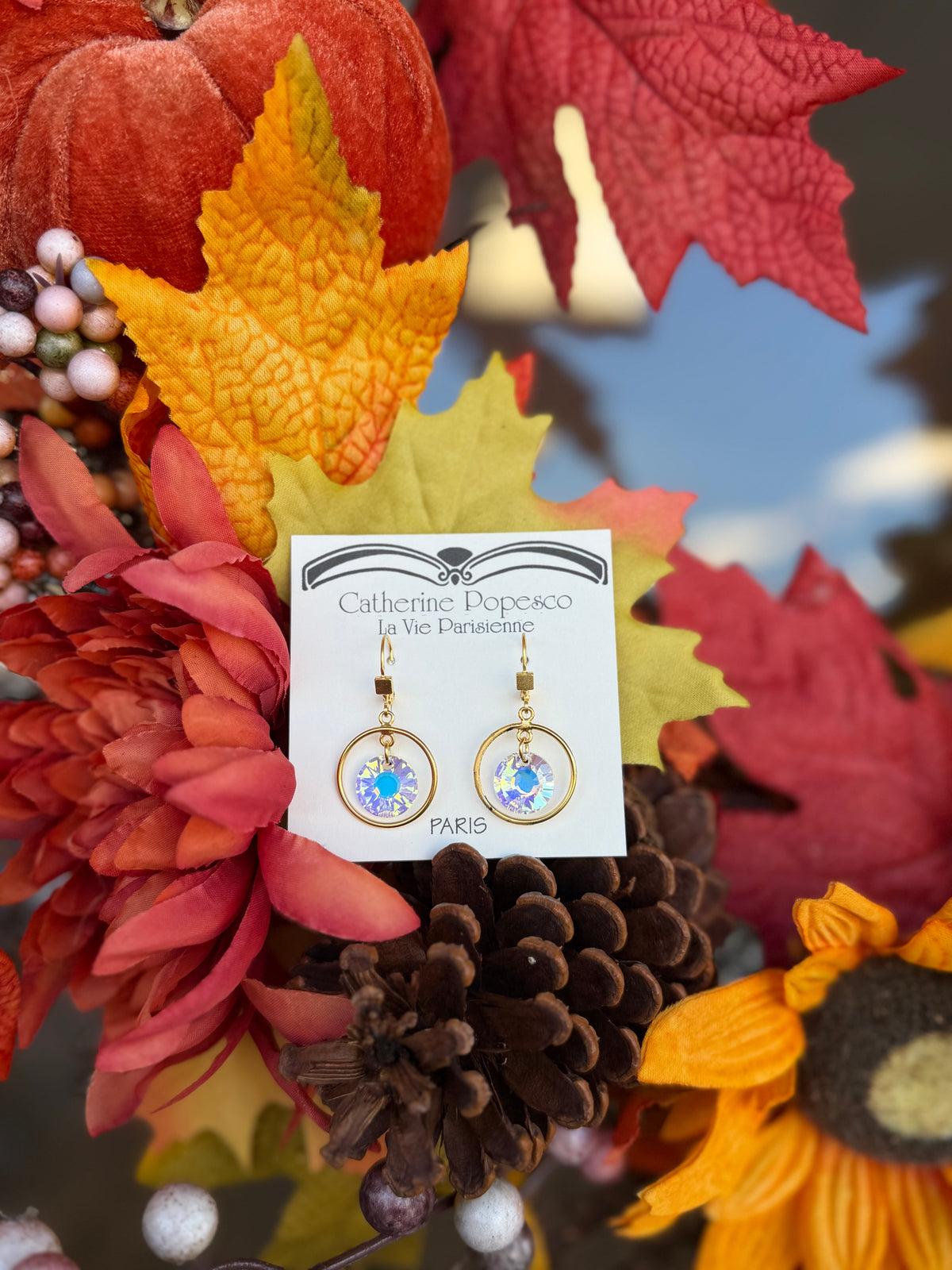 CP SM RND AB IRIDESCENT CRY HOOP EARRING LE316