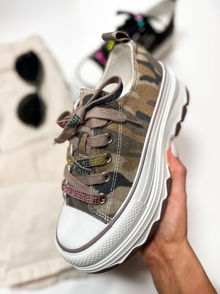 VERY G CAMO PIPER