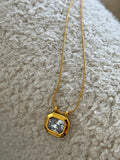 CHAN DAISY NECKLACE