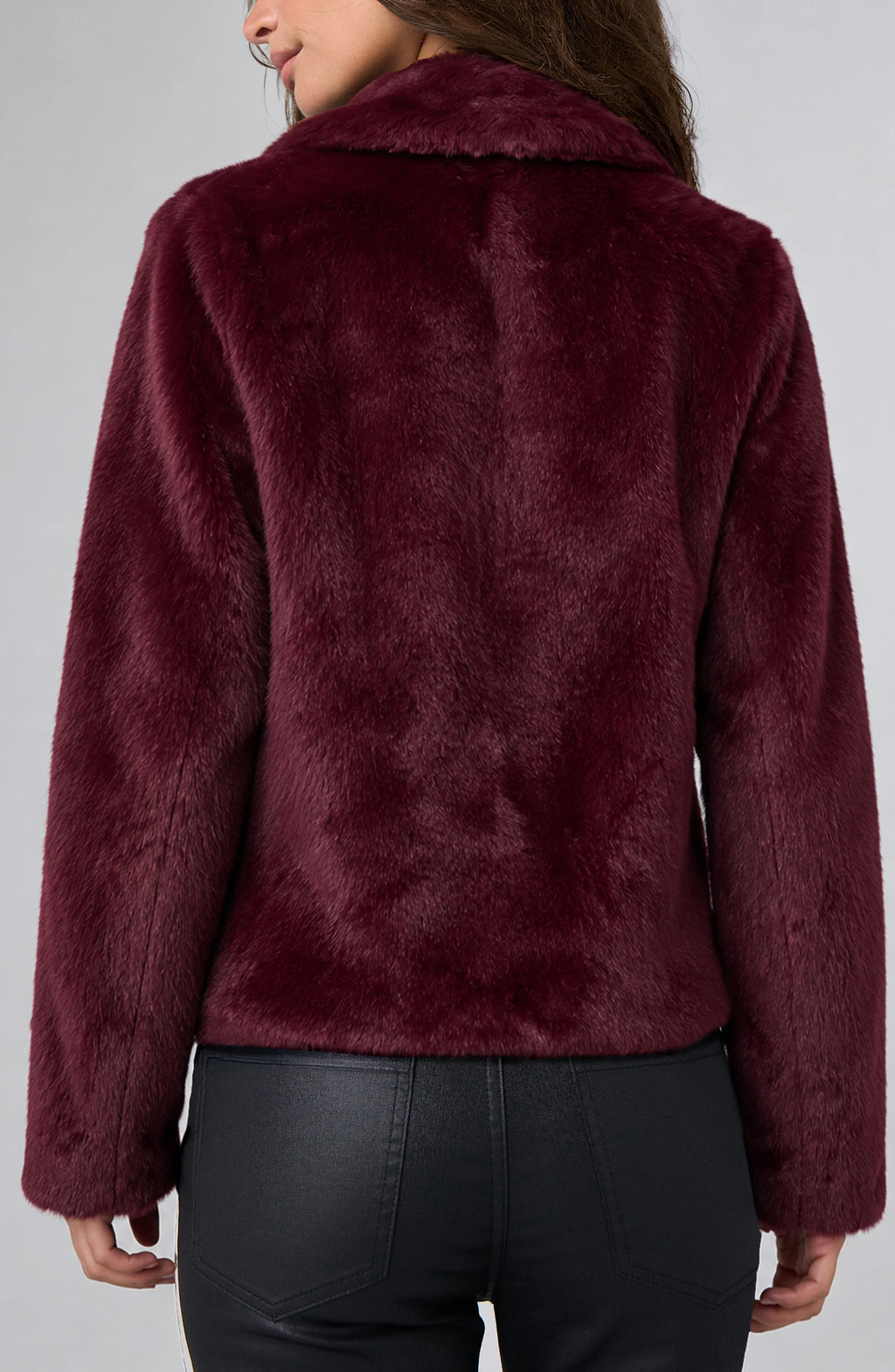 LP LM1D25TR08 FAUX FUR JACKET