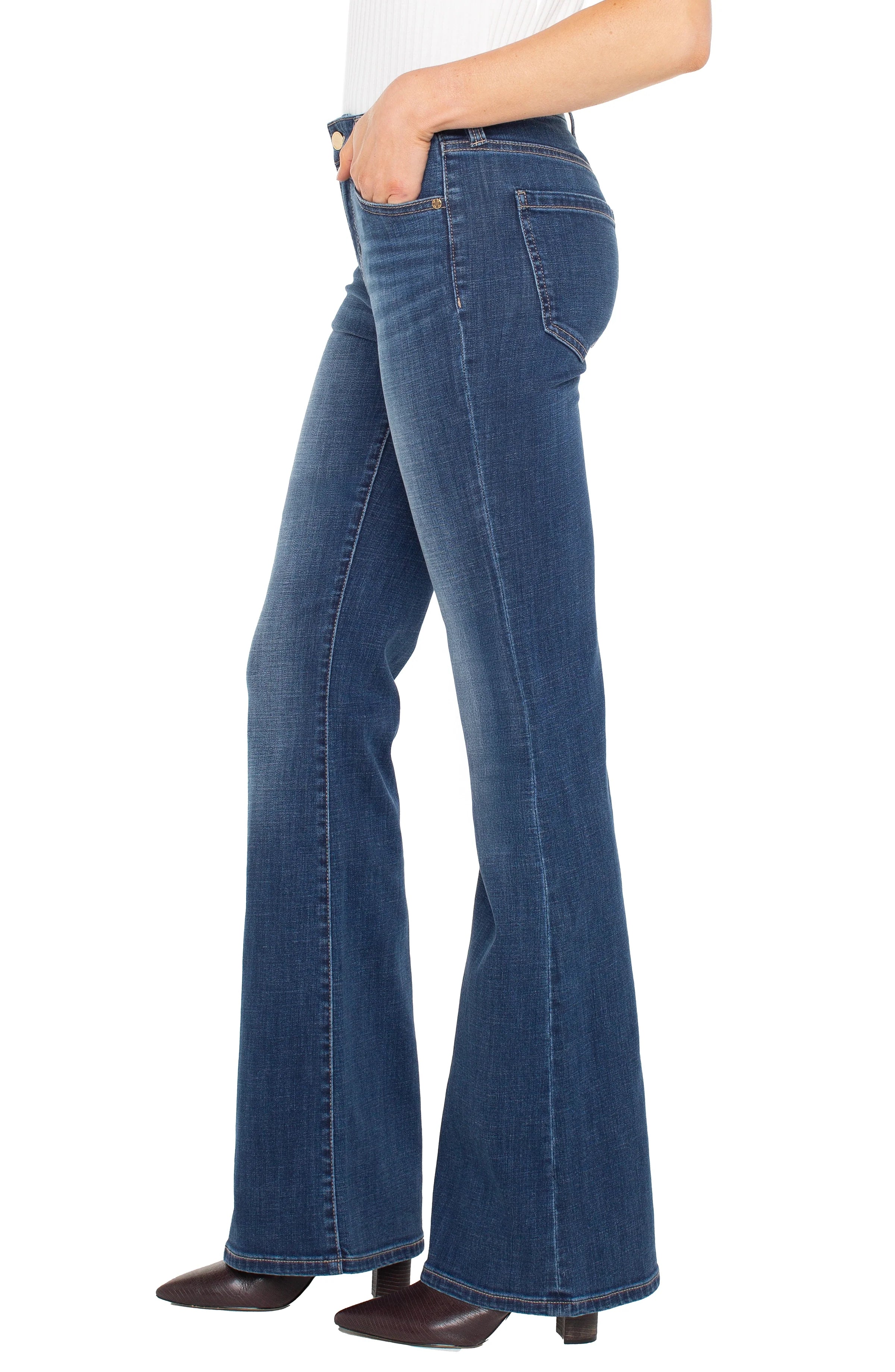 LP HANNAH FLARE LM4390FWA