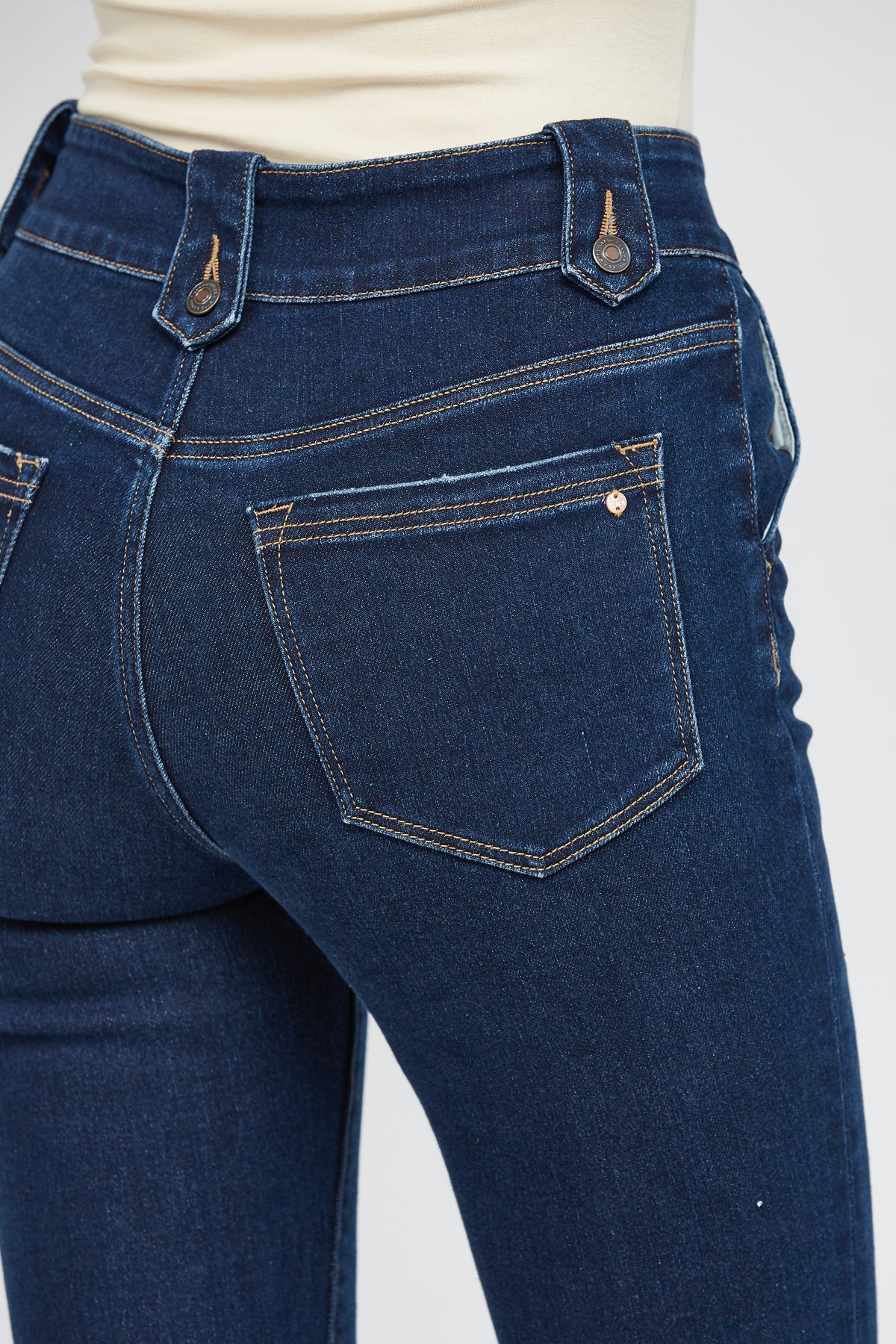 MICA High Rise FLARE Jean