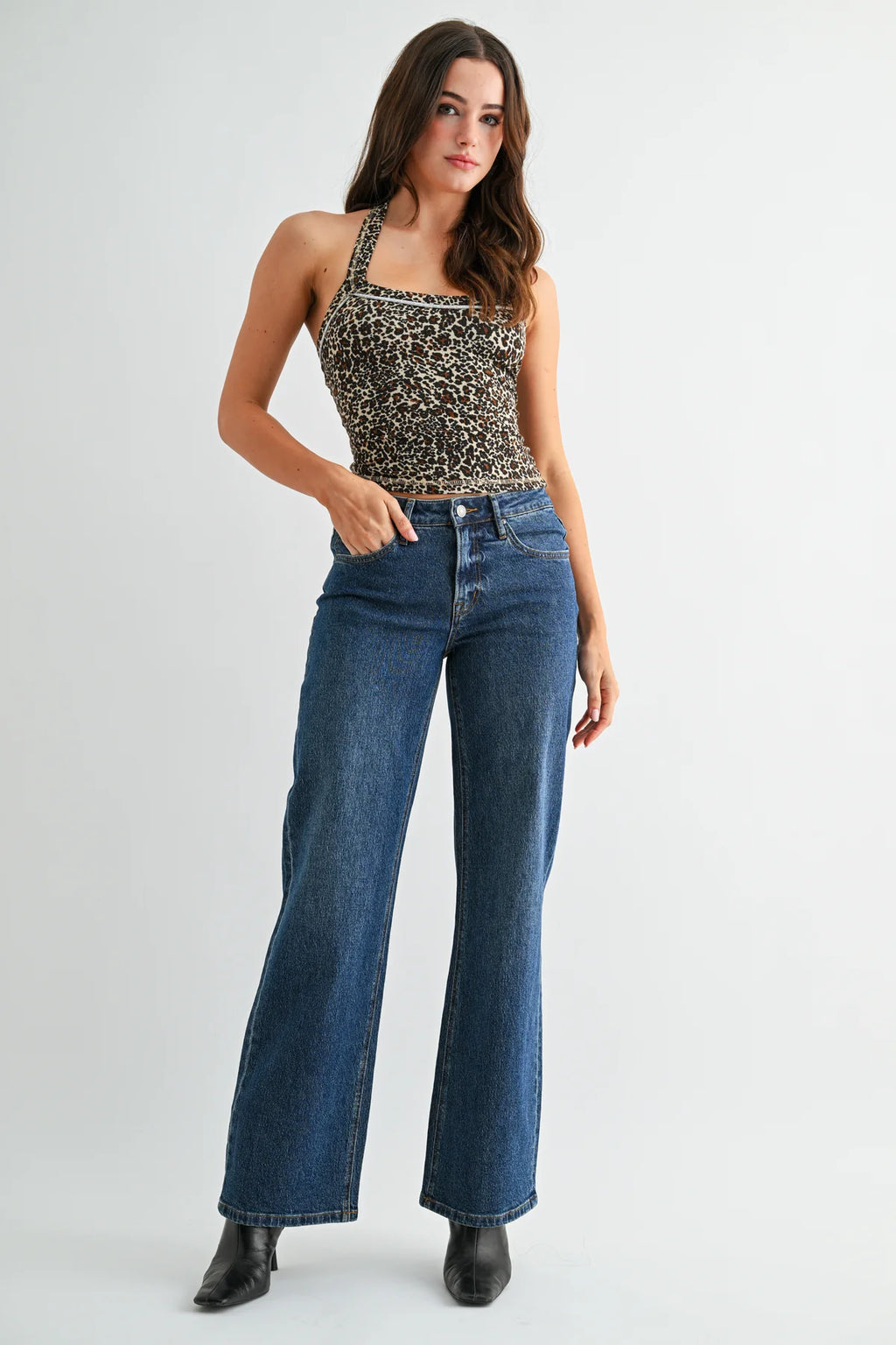 MICA  MID-RISE Wide Leg Jean