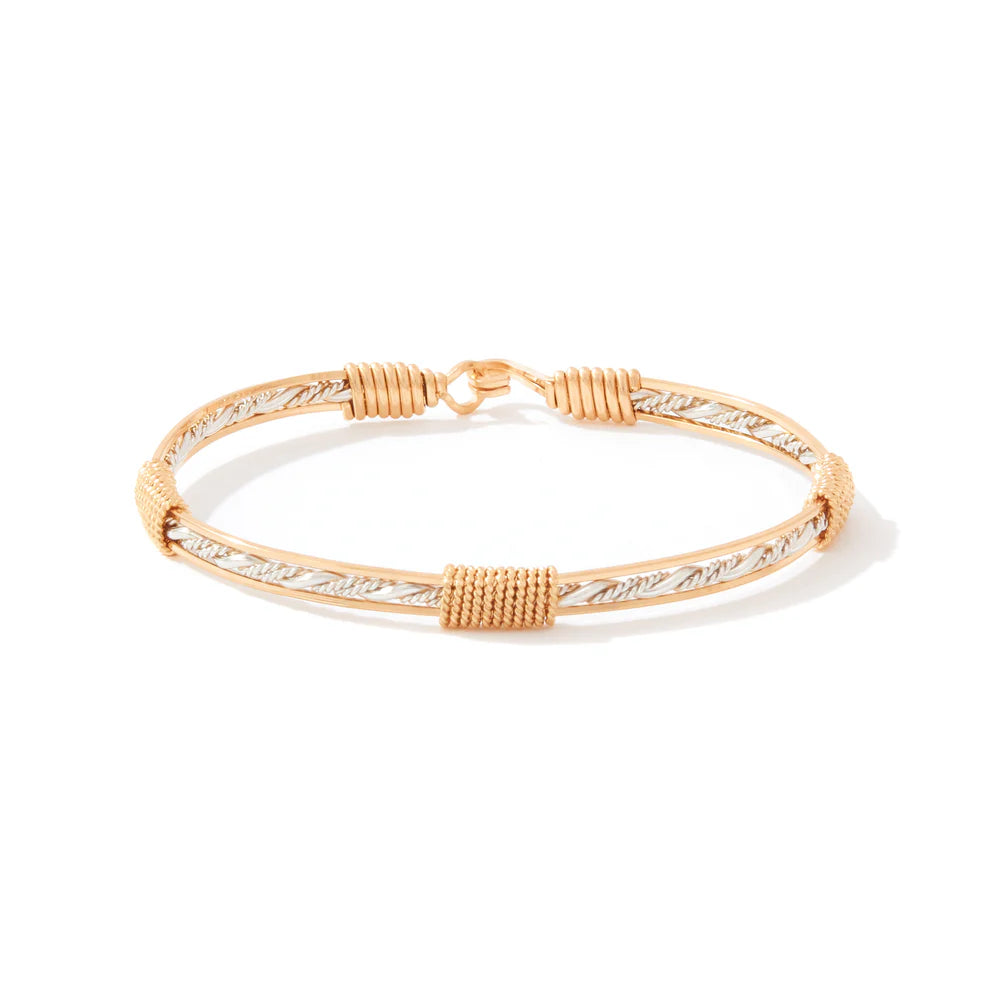 WRAPPED IN LOVE BRACELET  GOLD 6.75