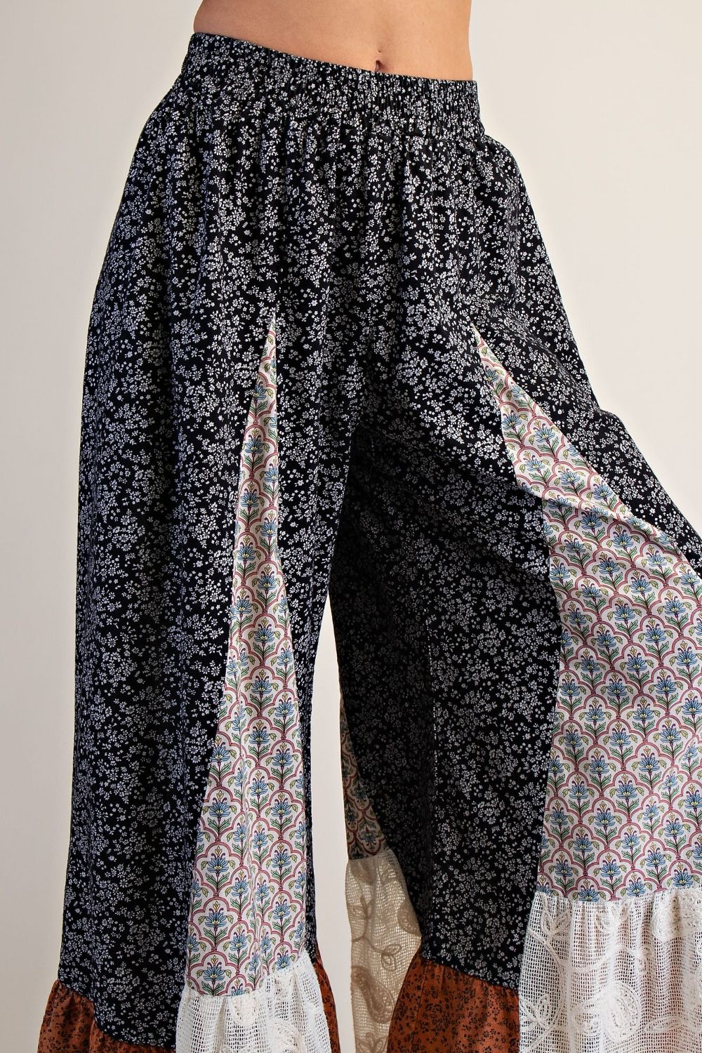 EASEL BLACK PANTS EB58132
