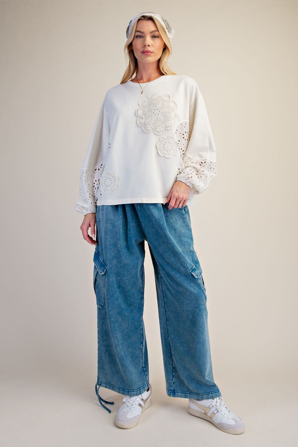 EASEL ECRU CROCHET TOP ET19100