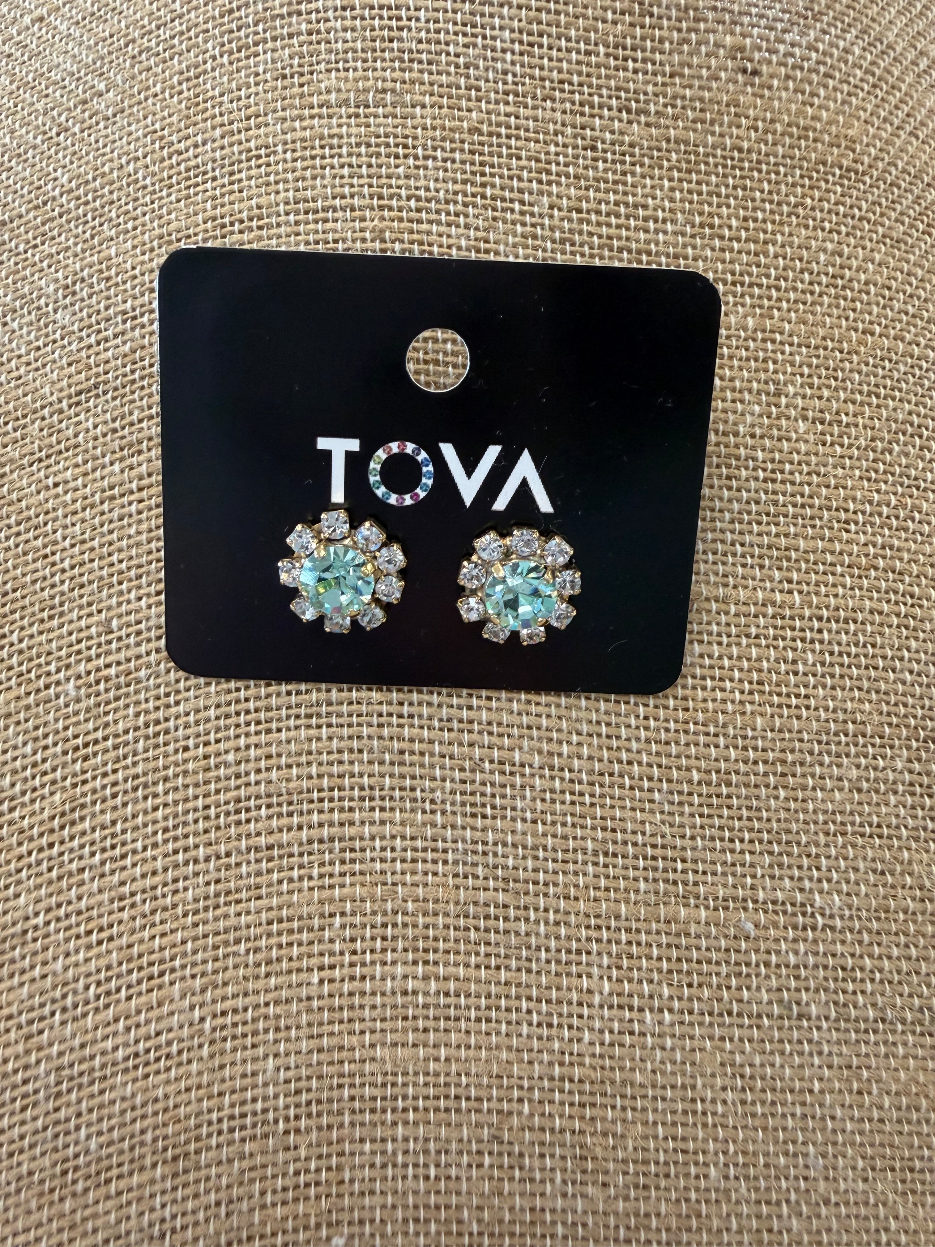 TOVA DAISY STUD CHRYSOLITE
