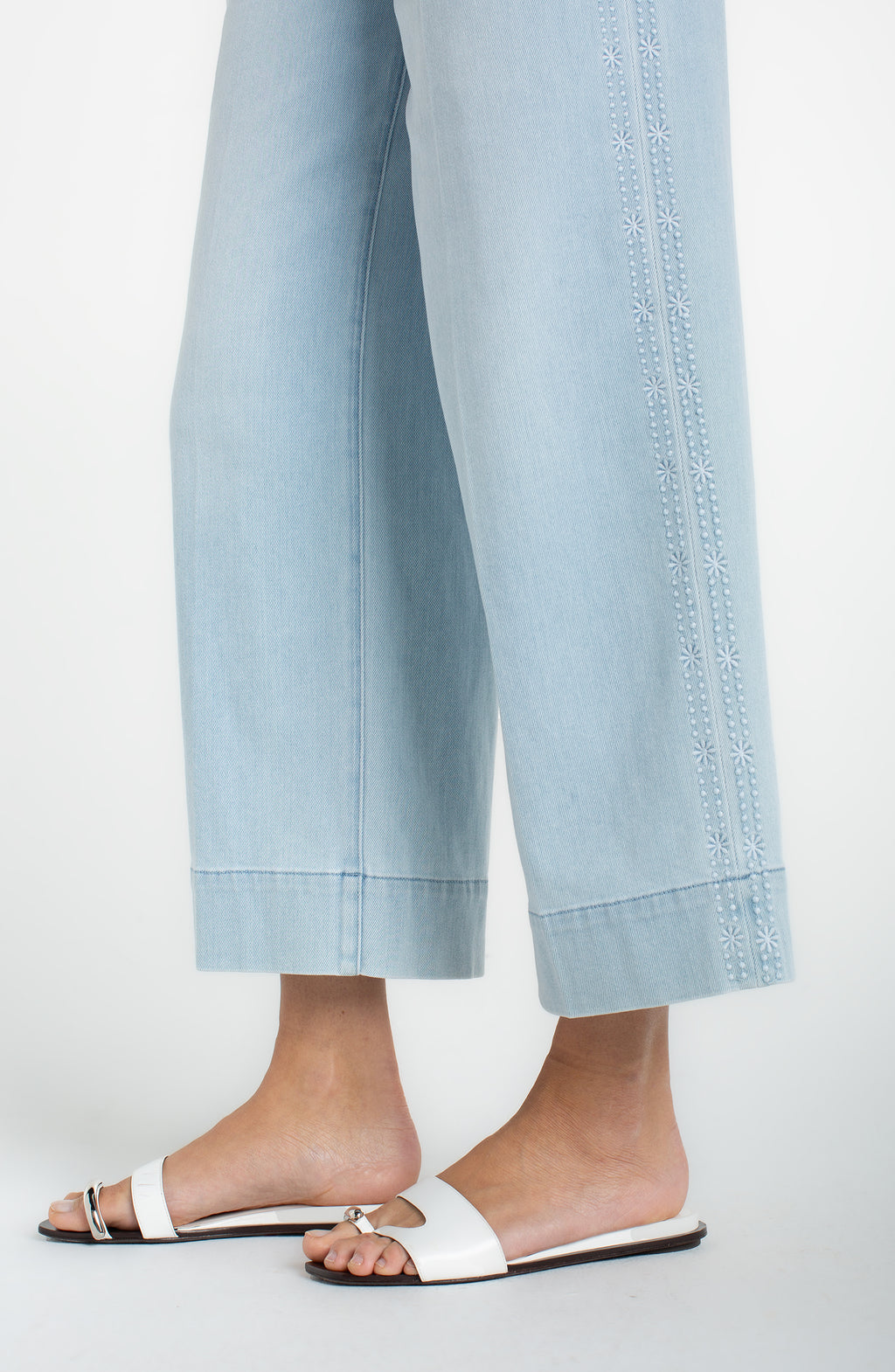 LP WL CROP FLOWER PANT LM7A94SSL
