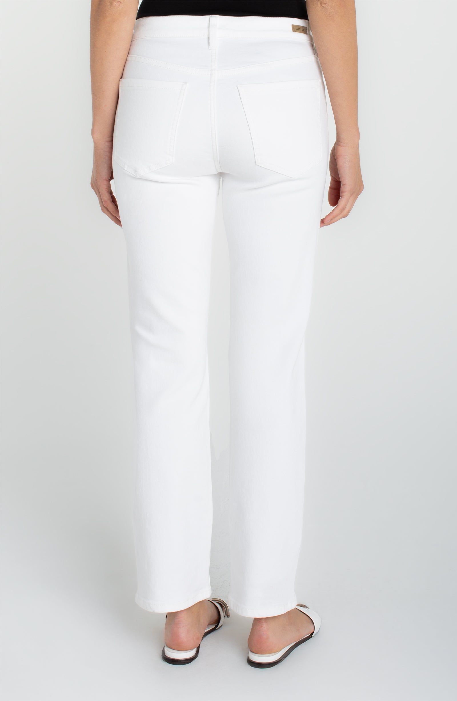 LP WHITE STRAIGHT PANT LM3117Q31